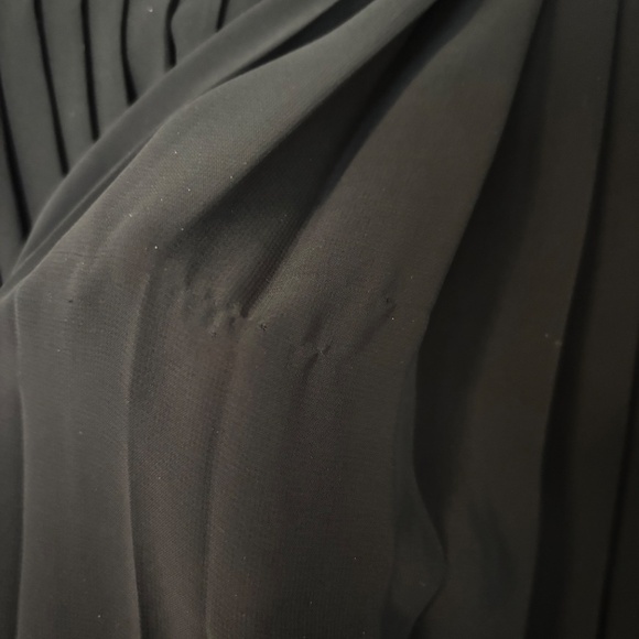 Club Monaco Pamera Pleated Skirt Black Size 4 - Picture 6 of 7